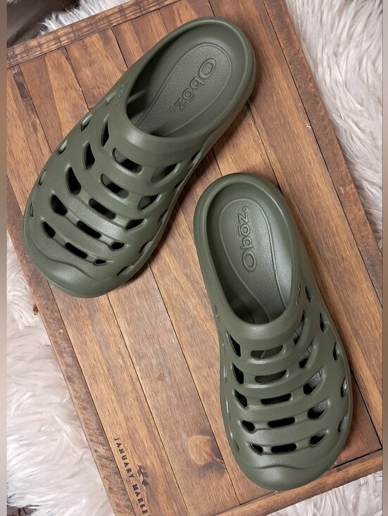 Oboz Footwear Shoes - Oboz Whakata Coast Recovery Clogs Unisex Olive Green Camp Slide Mules Size 8